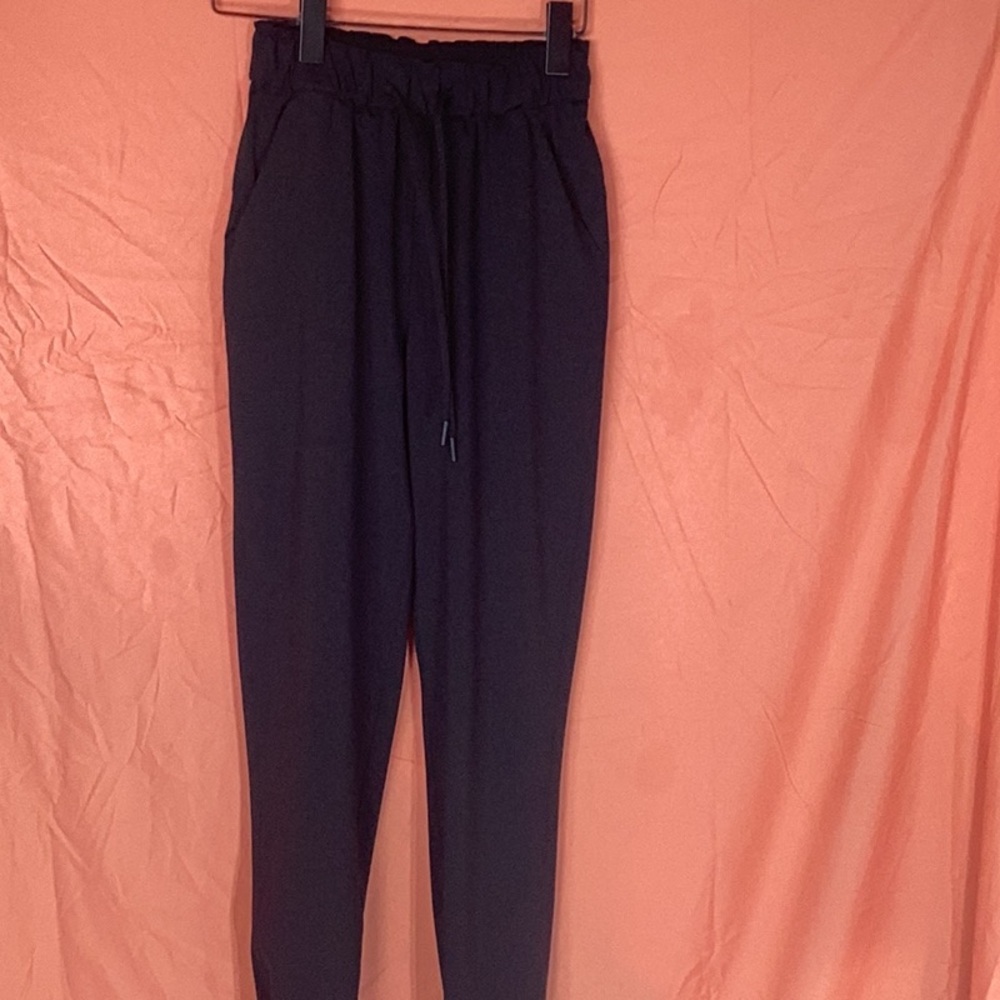 Lululemon o the fly jogger - Picture 4 of 10